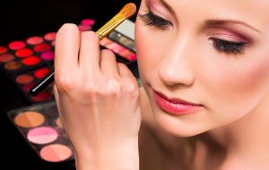 Lumeraskin | Các bước trang điểm có kem chống nắng – Da đẹp, không lo nắng