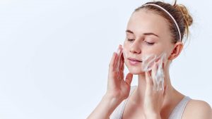 Lumeraskin | Bí mật sữa rửa mặt có ăn nắng không ai nói bạn biết